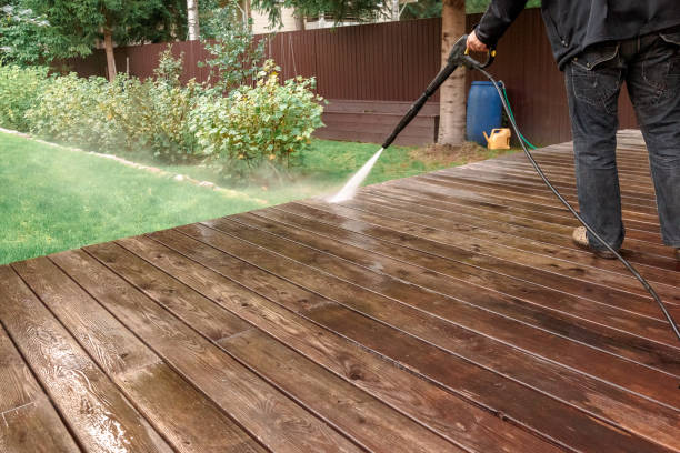 Best Pool Deck Cleaning  in Saginaw, TX